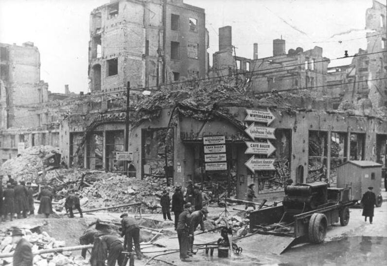 Wintergarten de Berlín destruido el 21 de marzo de 1945