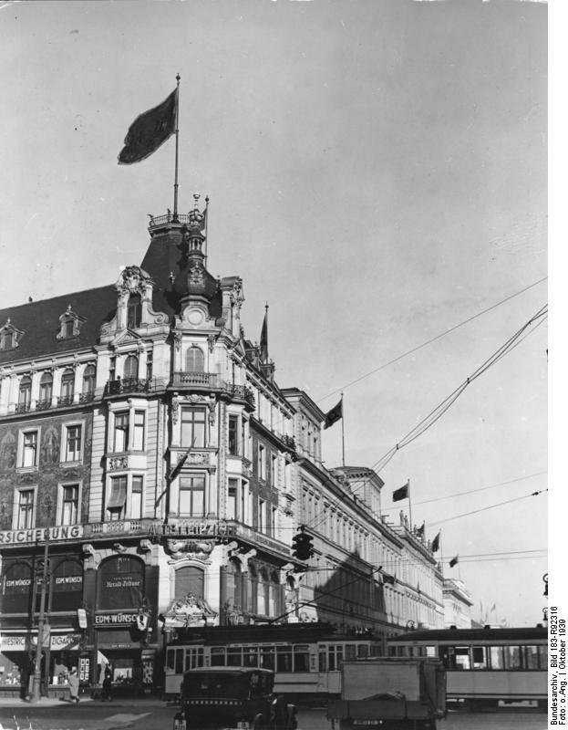 Cruce de Wilhelmstrasse y Leipziger Strasse en Berlín en octubre de 1939